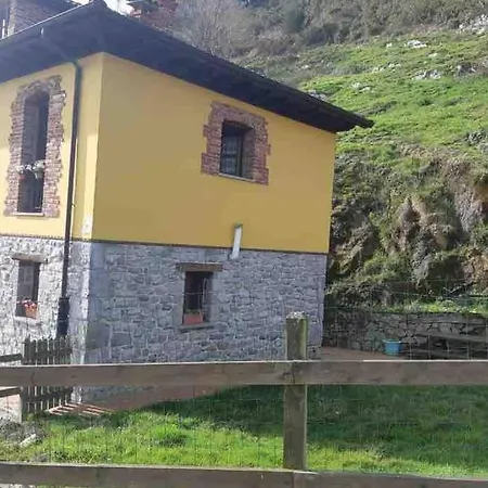 Casa Peña Villar Arriondas